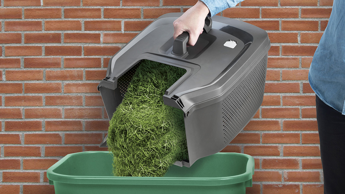 easistore380r_easytoemptygrassbox